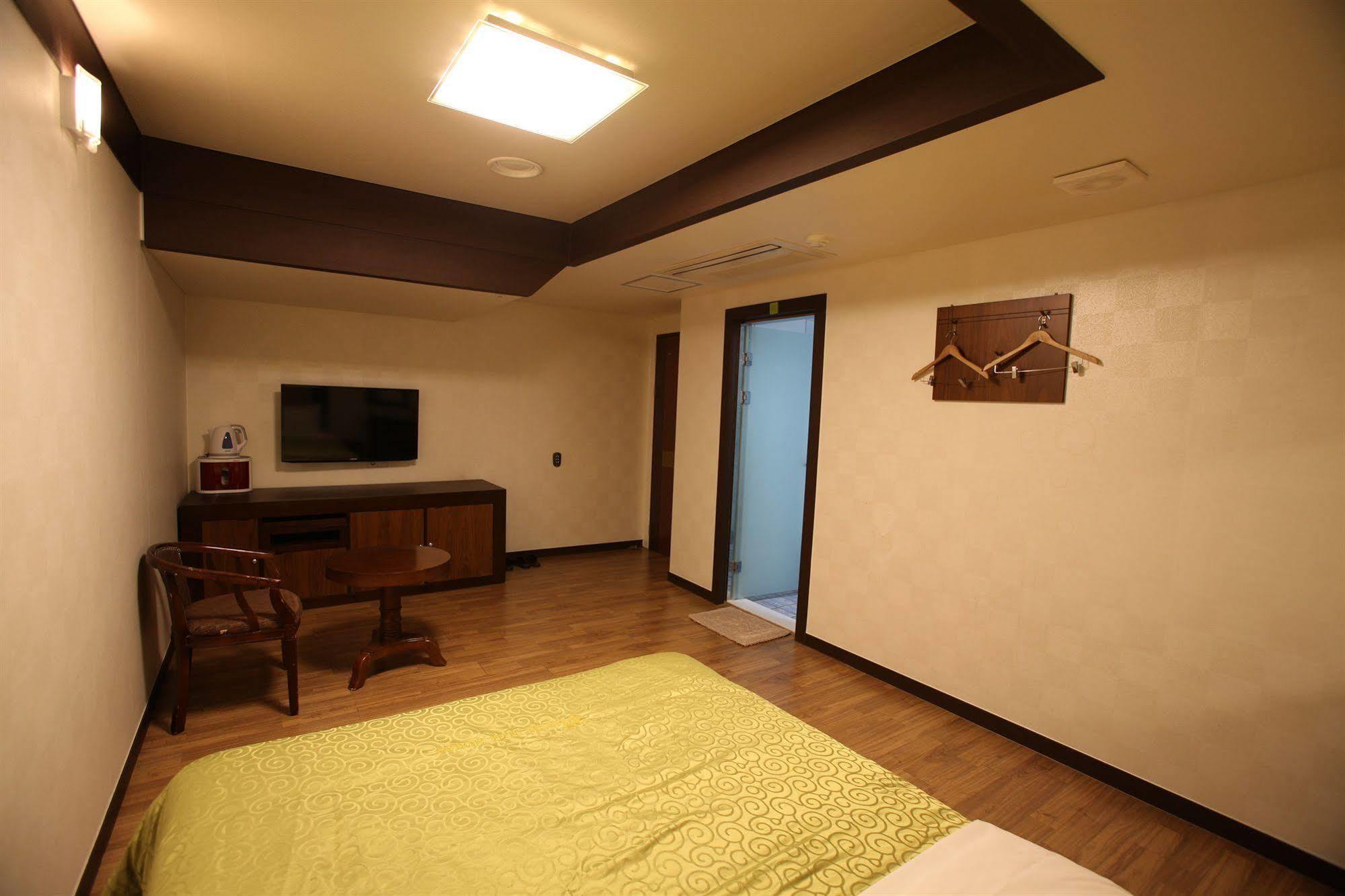 Hill House Seoul Myeongdong Hotel Exterior foto